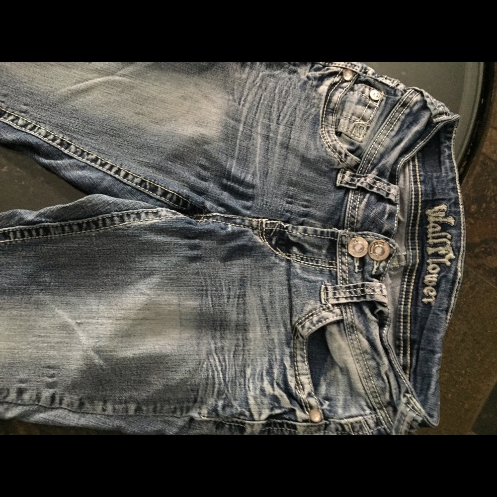WallFlower Jeans